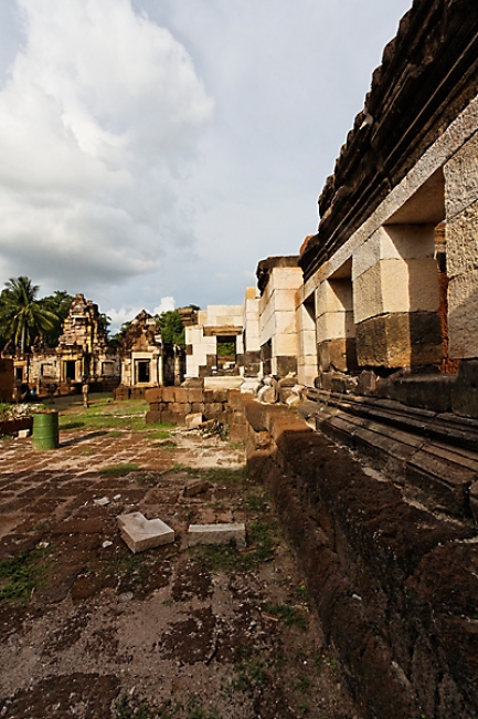 29-Prasat Sdok Kok Thom (2009)-046